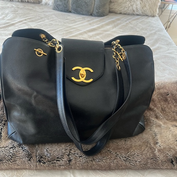 Chanel XL Supermodel XL Weekender - Picture 3 of 13